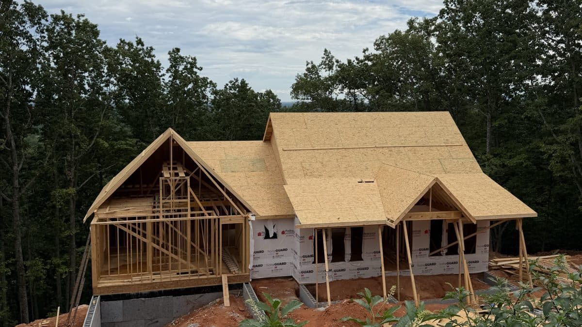 Packs Mountain — on site